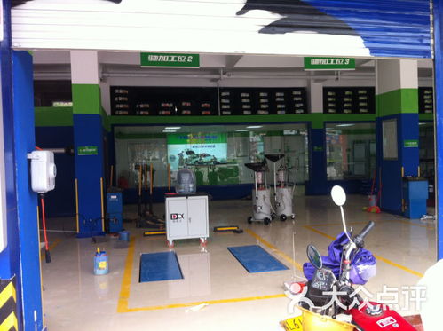 馳加汽車服務(wù)中心金旺旺商貿(mào)城店 專業(yè)禮儀服務(wù)，提升客戶體驗(yàn)